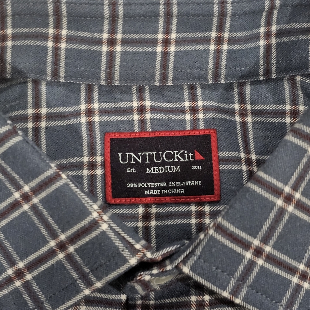 Untuckit Performance Flannel Button Down M - image 4